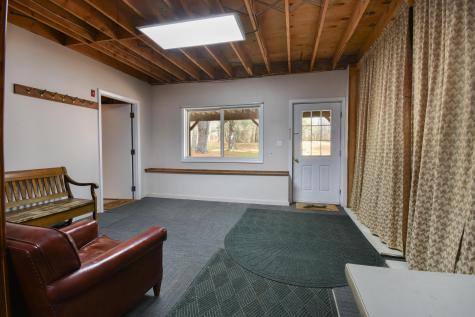19 Fairview Avenue Gray ME 04039