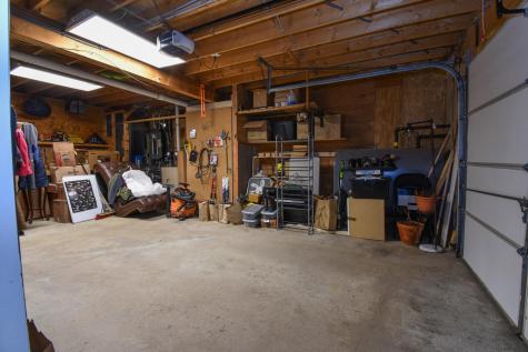 19 Fairview Avenue Gray ME 04039
