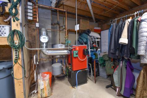 19 Fairview Avenue Gray ME 04039