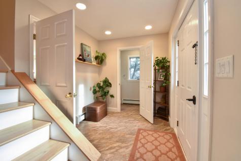19 Fairview Avenue Gray ME 04039