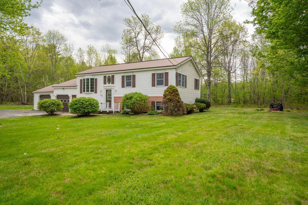 35 Parmenter Terrace China ME 04358