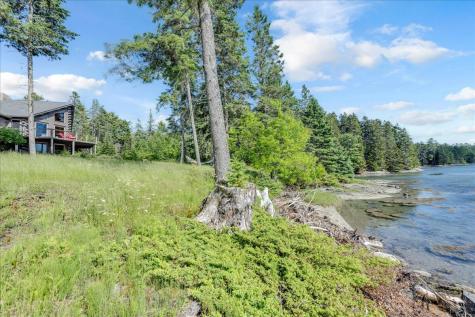 123 The Narrows Way Blue Hill ME 04614