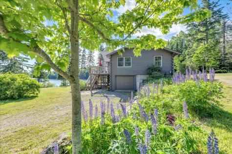 123 The Narrows Way Blue Hill ME 04614