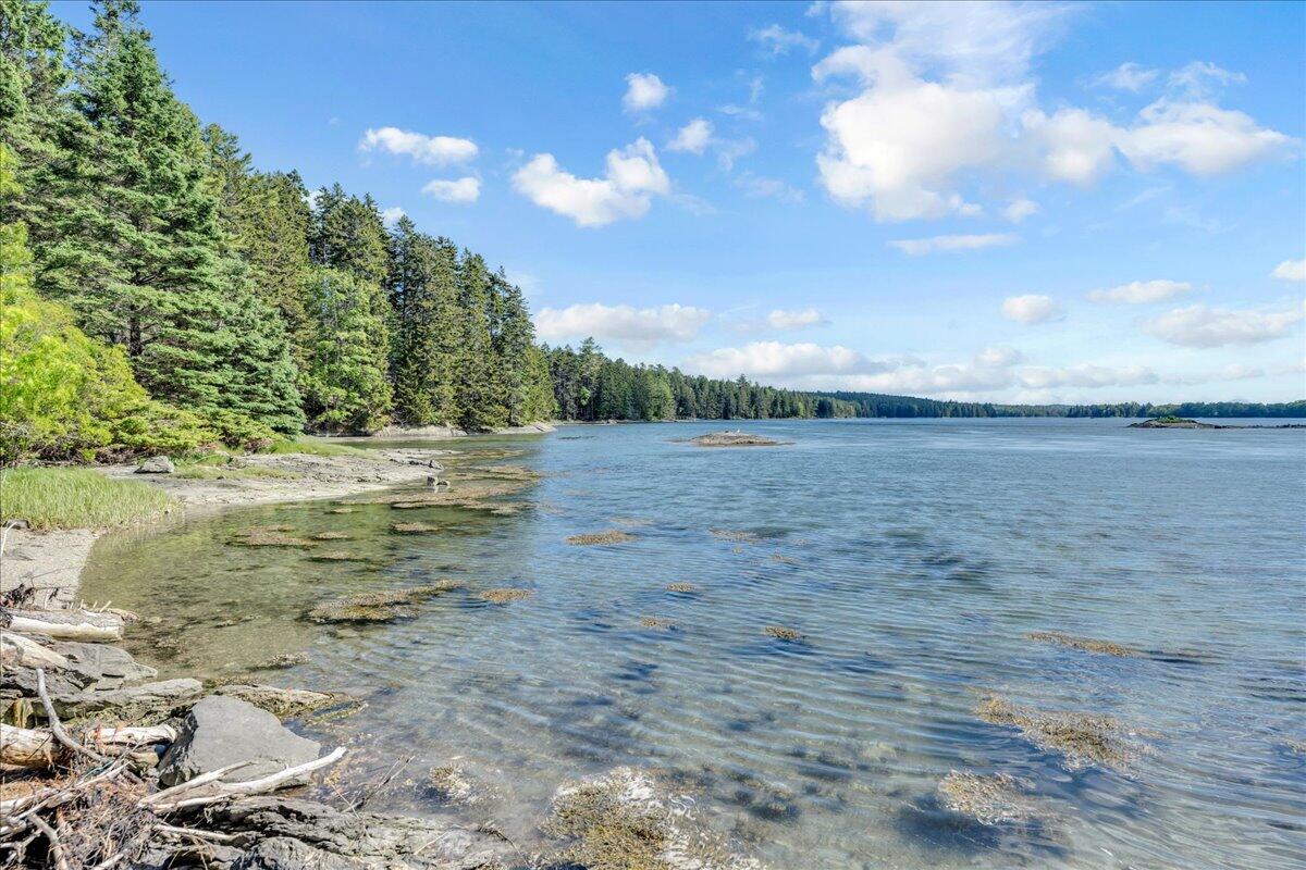 123 The Narrows Way Blue Hill ME 04614
