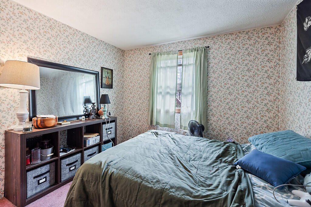 16 Claire Street Augusta ME 04330