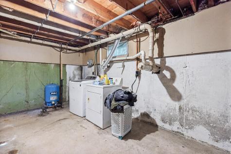 16 Claire Street Augusta ME 04330