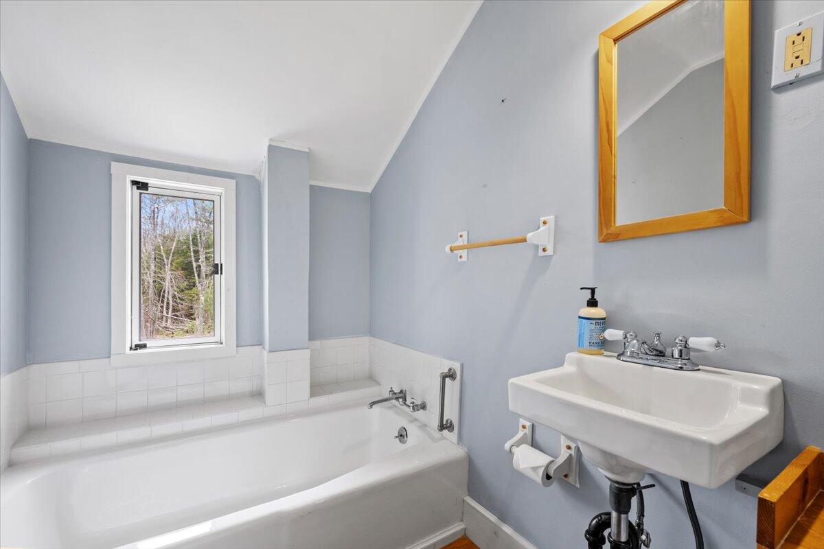 80 Skillin Road Cumberland ME 04021