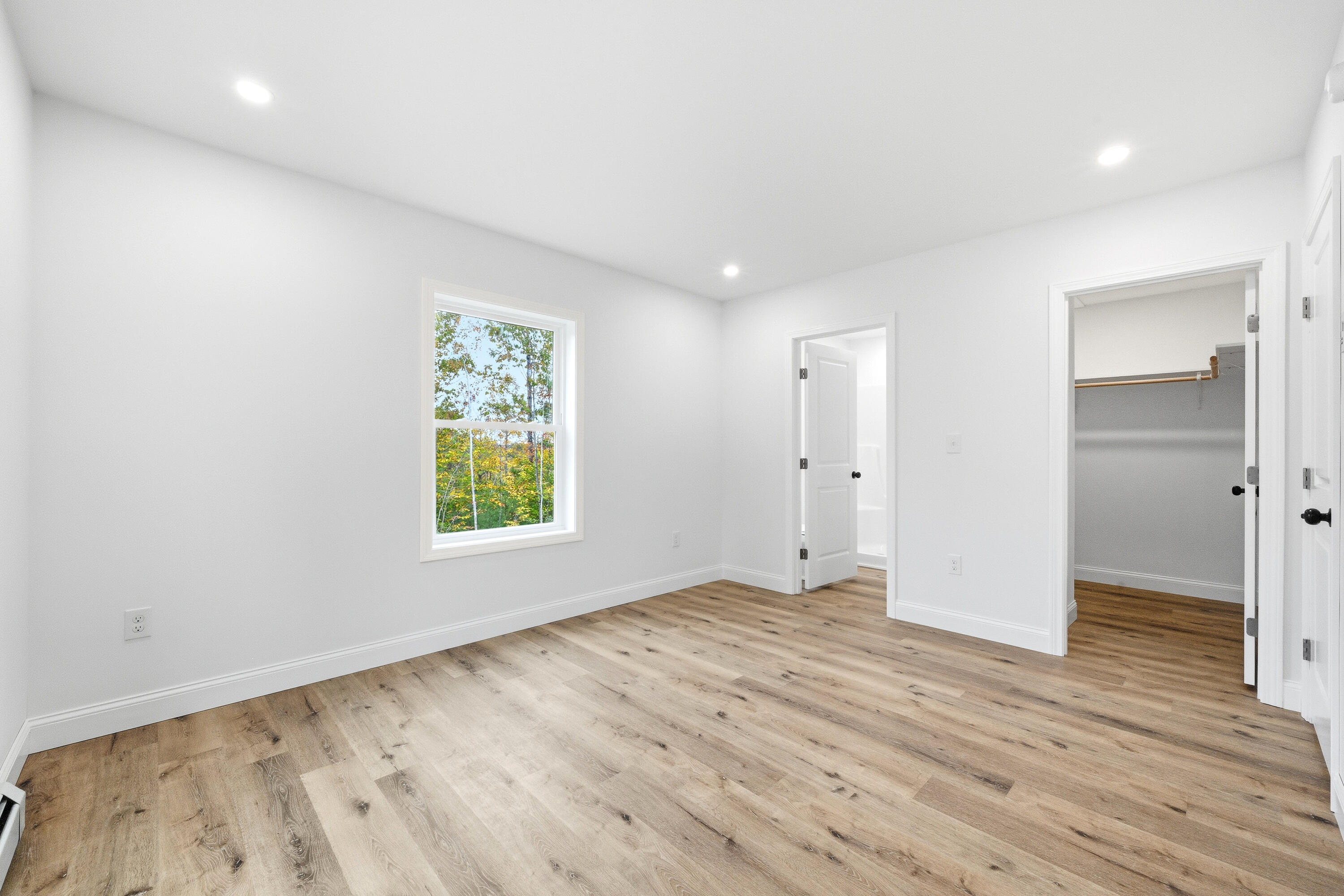 186 Old Sumner Road Buckfield ME 04220