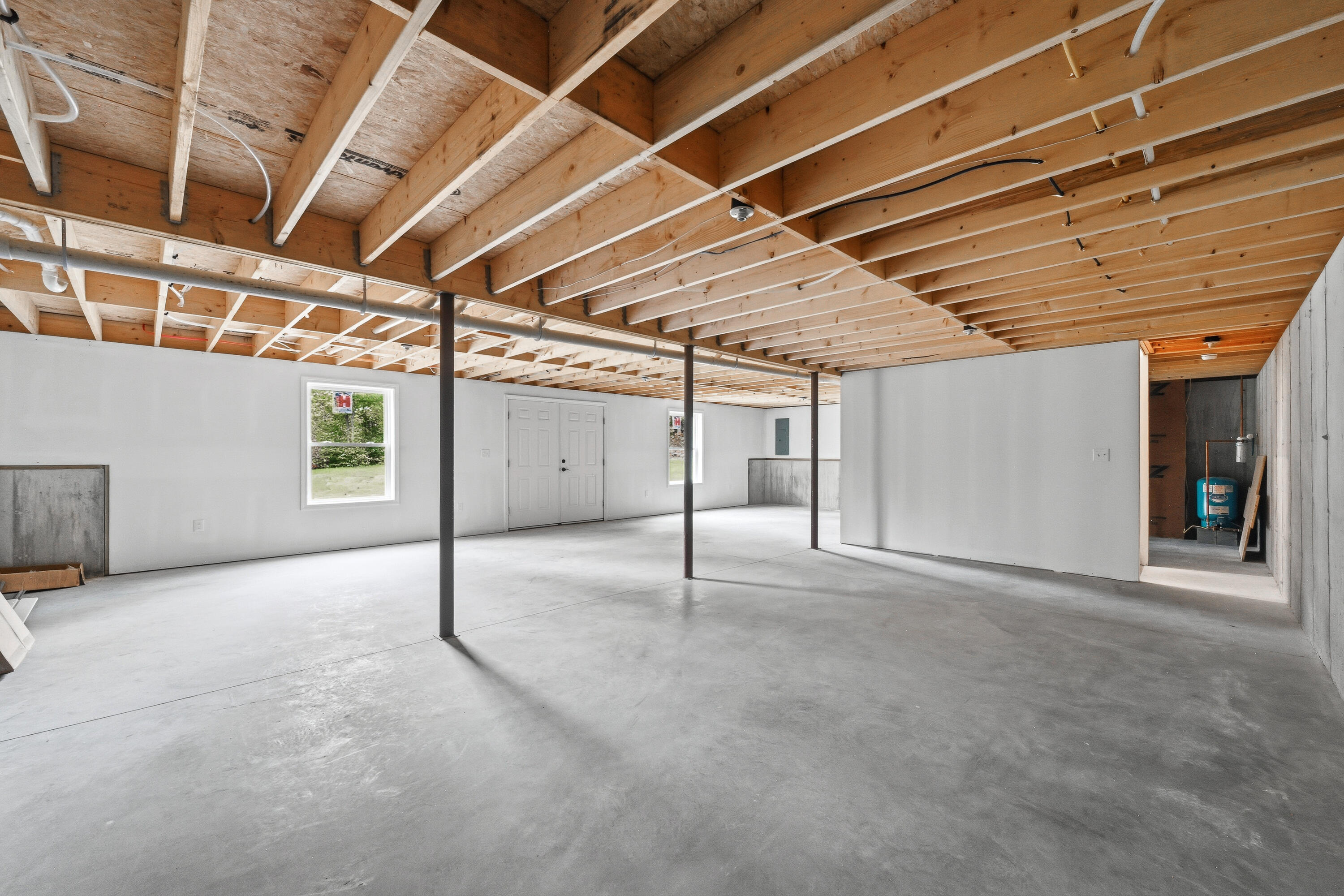 186 Old Sumner Road Buckfield ME 04220