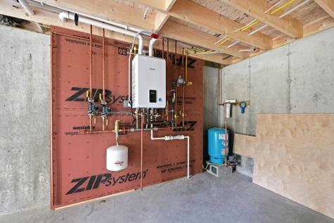 186 Old Sumner Road Buckfield ME 04220