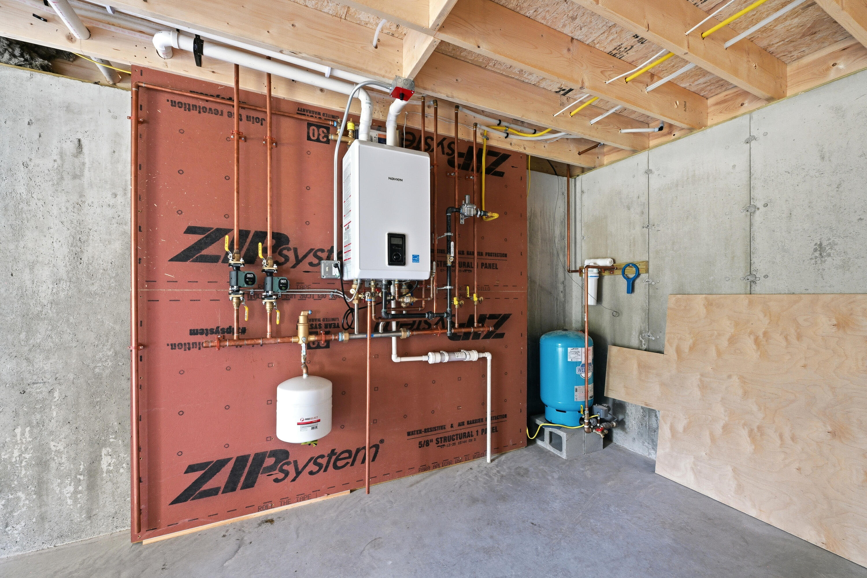 186 Old Sumner Road Buckfield ME 04220