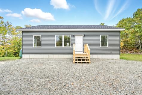 186 Old Sumner Road Buckfield ME 04220