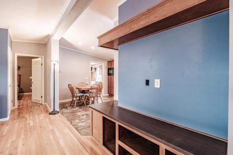 27 Tufton Street Brunswick ME 04011