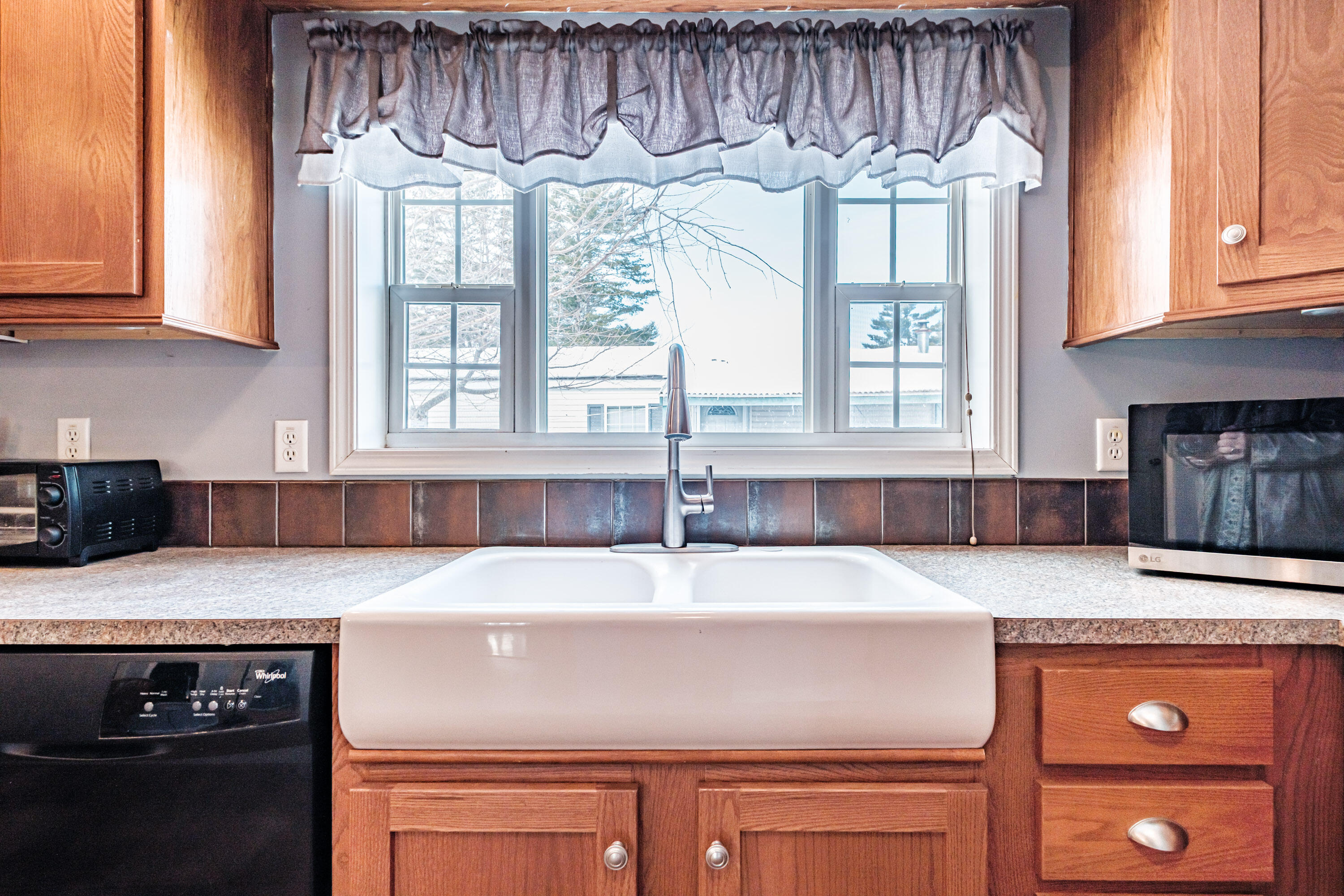 27 Tufton Street Brunswick ME 04011