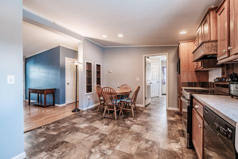 27 Tufton Street Brunswick ME 04011