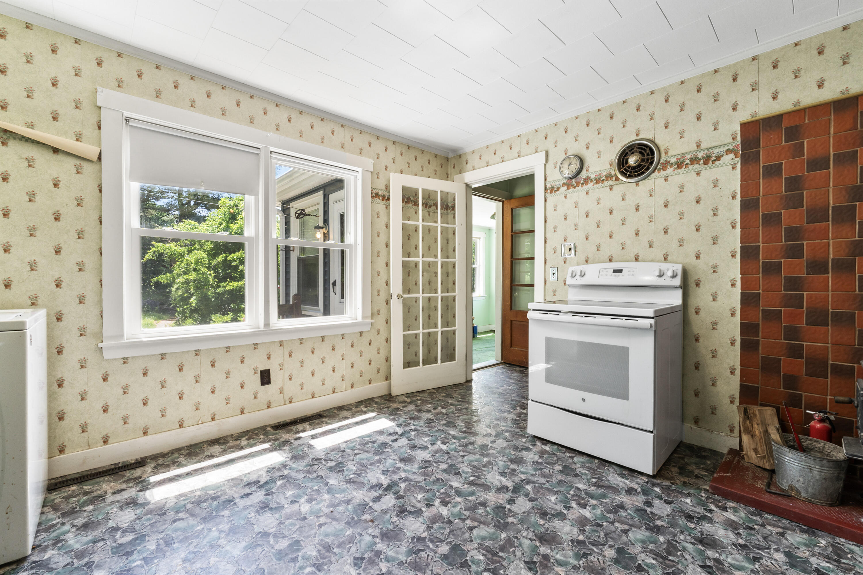 664 Wiscasset Road Pittston ME 04345