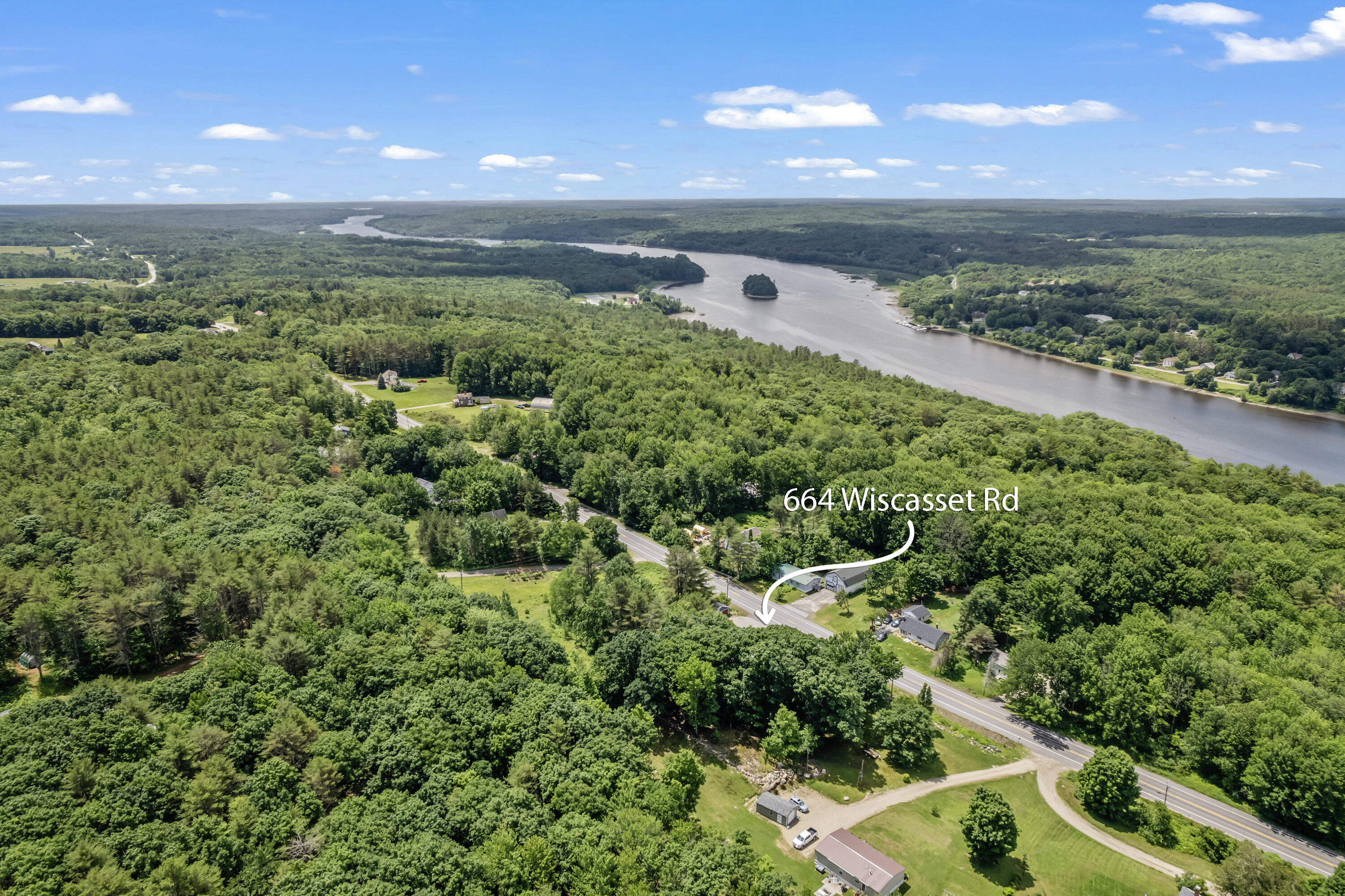 664 Wiscasset Road Pittston ME 04345