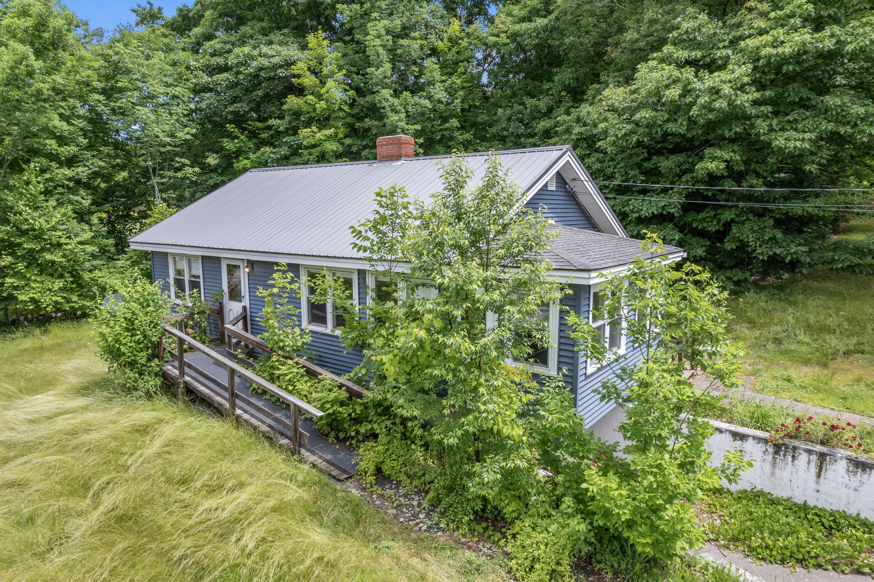 664 Wiscasset Road Pittston ME 04345