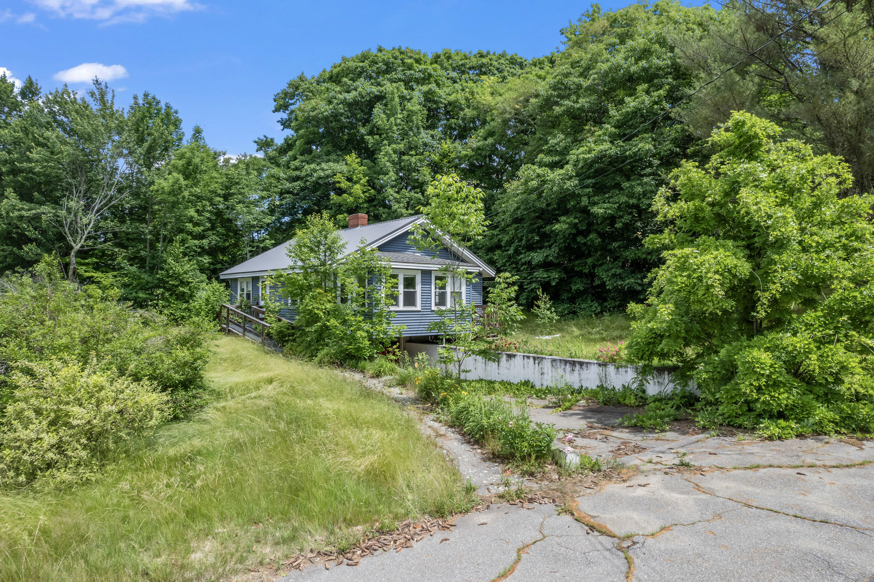 664 Wiscasset Road Pittston ME 04345