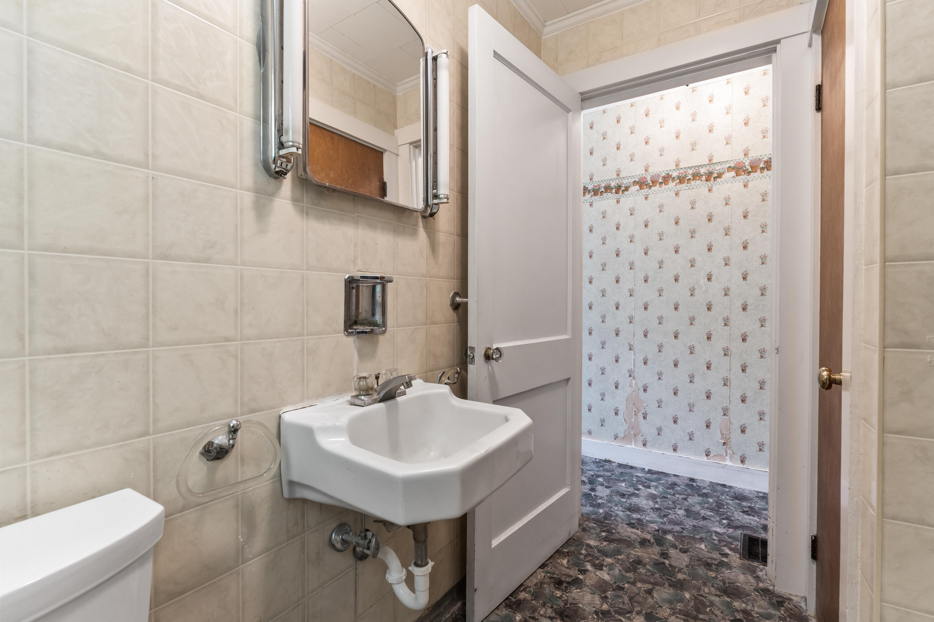 664 Wiscasset Road Pittston ME 04345