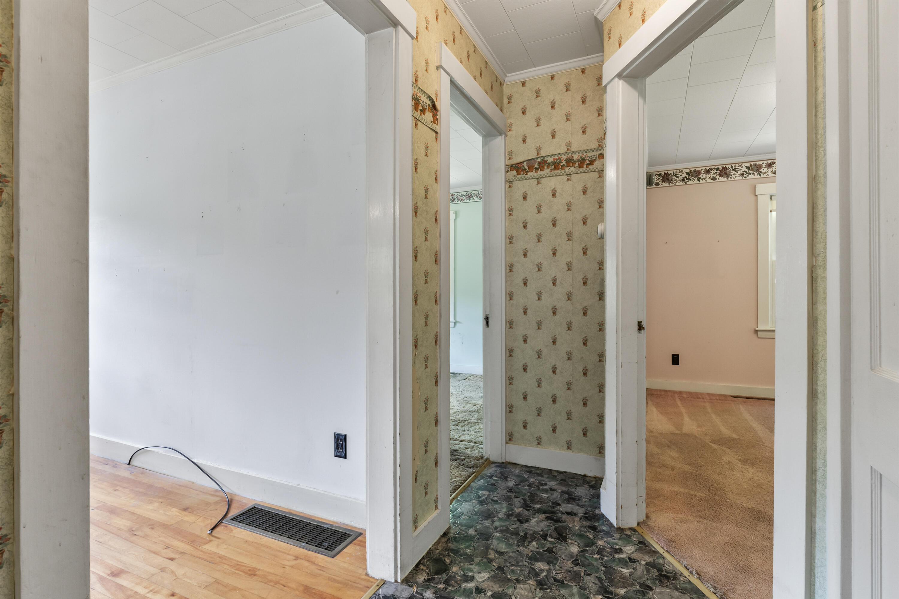664 Wiscasset Road Pittston ME 04345