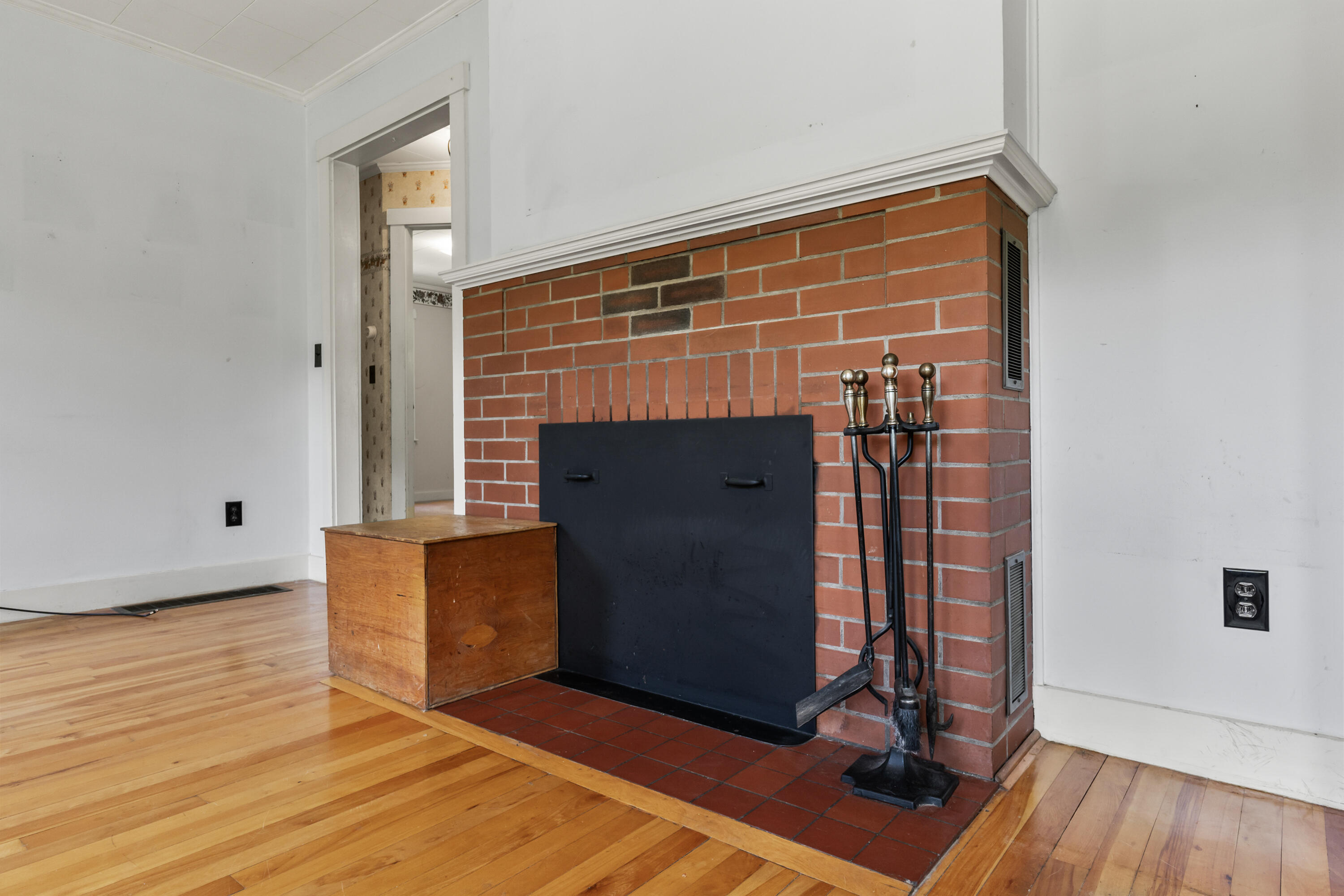 664 Wiscasset Road Pittston ME 04345