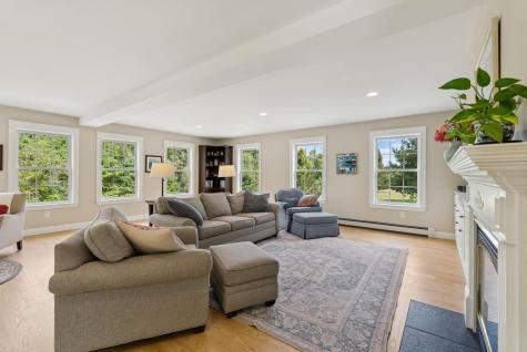 9 Rossi Lane North Yarmouth ME 04097