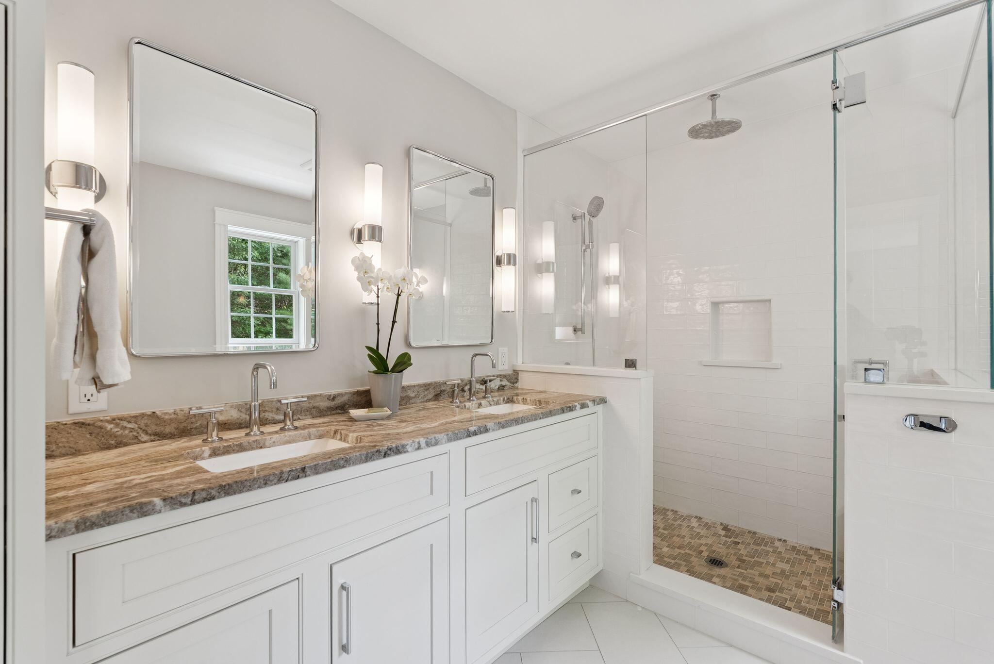 9 Rossi Lane North Yarmouth ME 04097