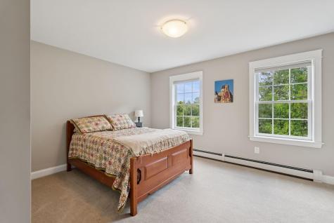 9 Rossi Lane North Yarmouth ME 04097