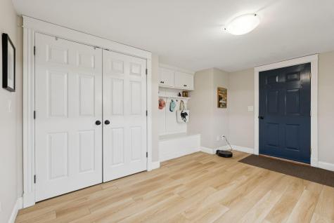 9 Rossi Lane North Yarmouth ME 04097