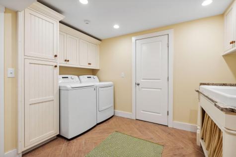 224 Ledges Road S Naples ME 04055