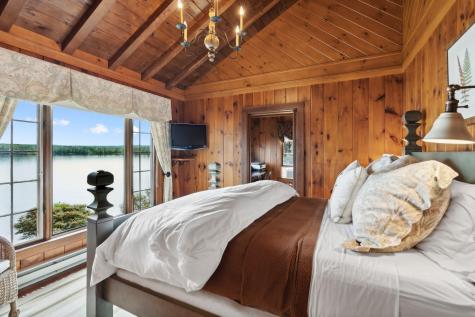 224 Ledges Road S Naples ME 04055