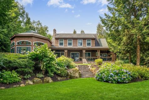 224 Ledges Road S Naples ME 04055