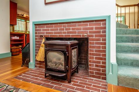 13 Stuart Street Fryeburg ME 04037