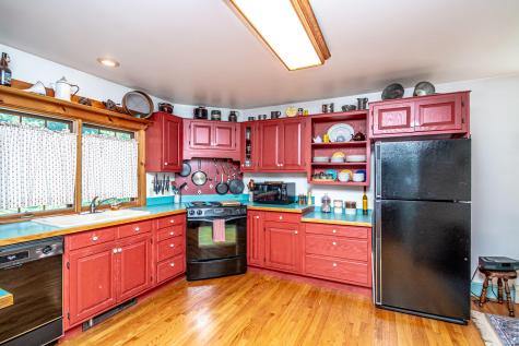 13 Stuart Street Fryeburg ME 04037