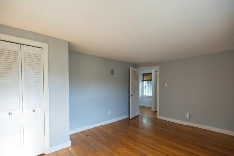 16 Brooks Avenue Lewiston ME 04240