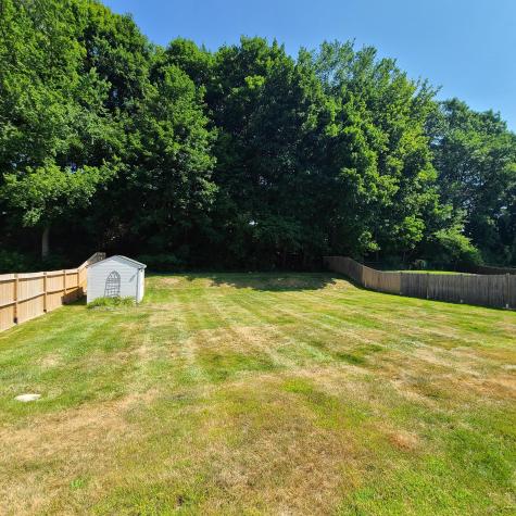 16 Brooks Avenue Lewiston ME 04240