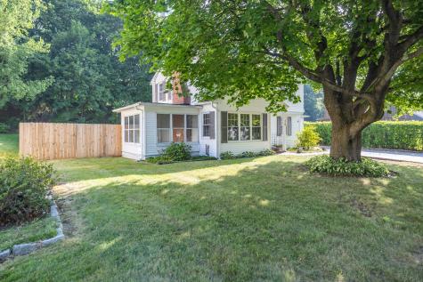 16 Brooks Avenue Lewiston ME 04240