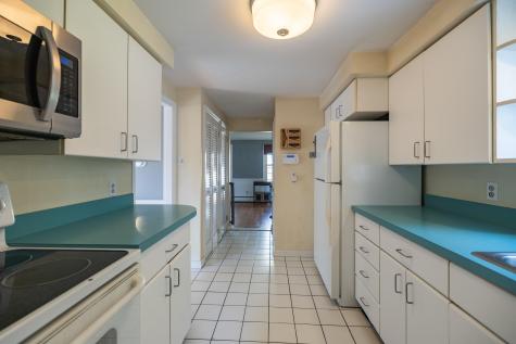 16 Brooks Avenue Lewiston ME 04240