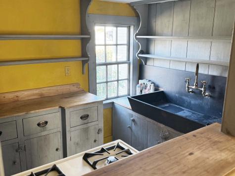 7 Water Street Kennebunk ME 04043