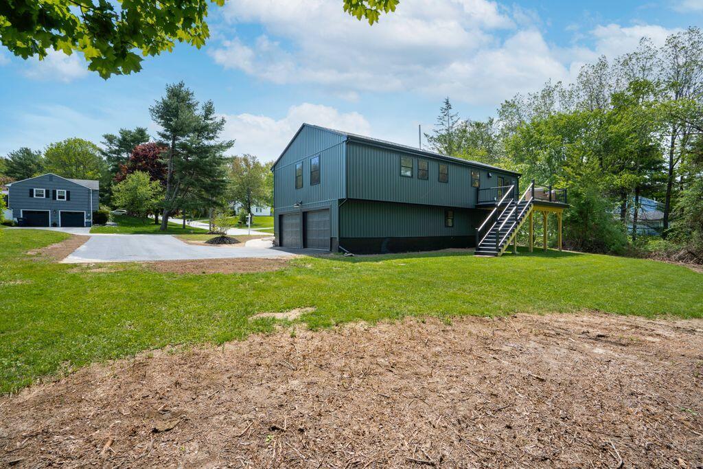 17 Carriage Road Cumberland ME 04110