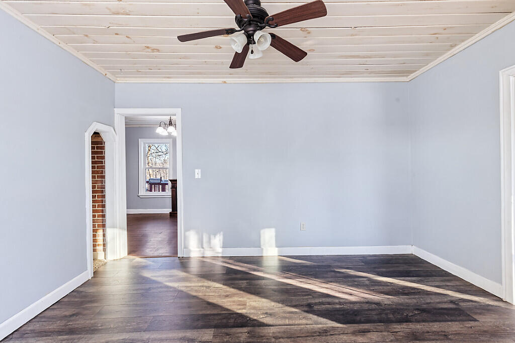 72 Main Street Norridgewock ME 04957