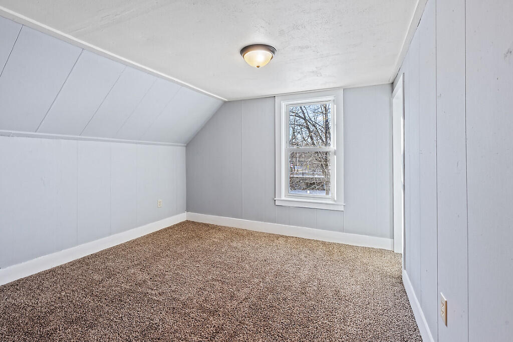 72 Main Street Norridgewock ME 04957