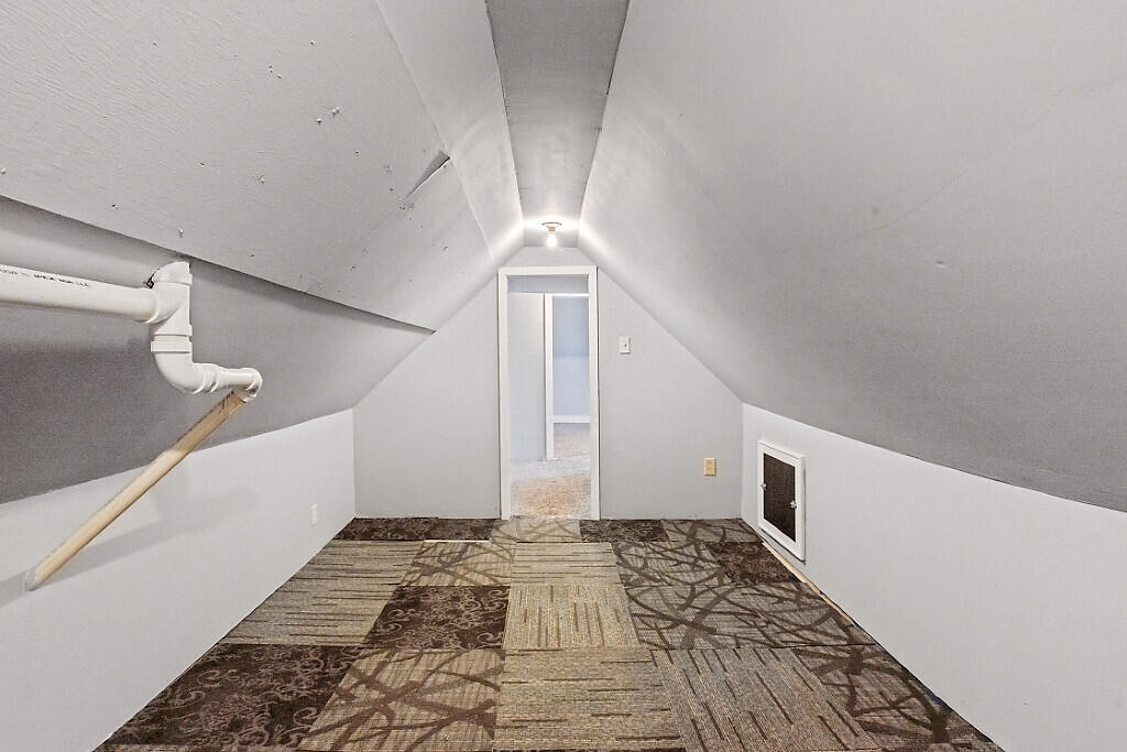 72 Main Street Norridgewock ME 04957