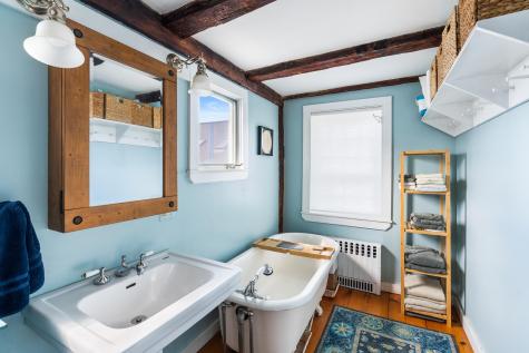 427 Mount Pisgah Road Winthrop ME 04364