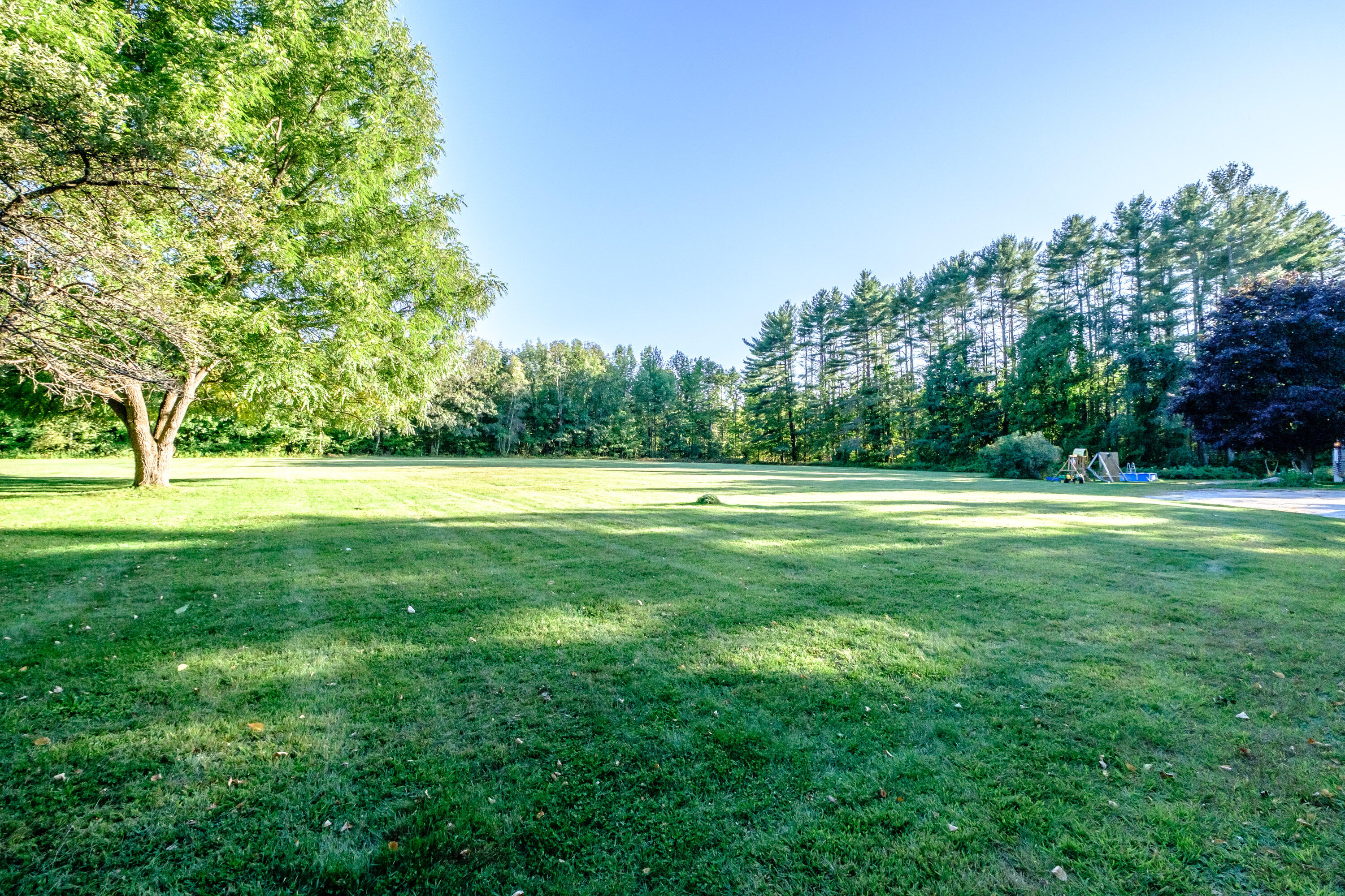 32 Longview Acres Paris ME 04281