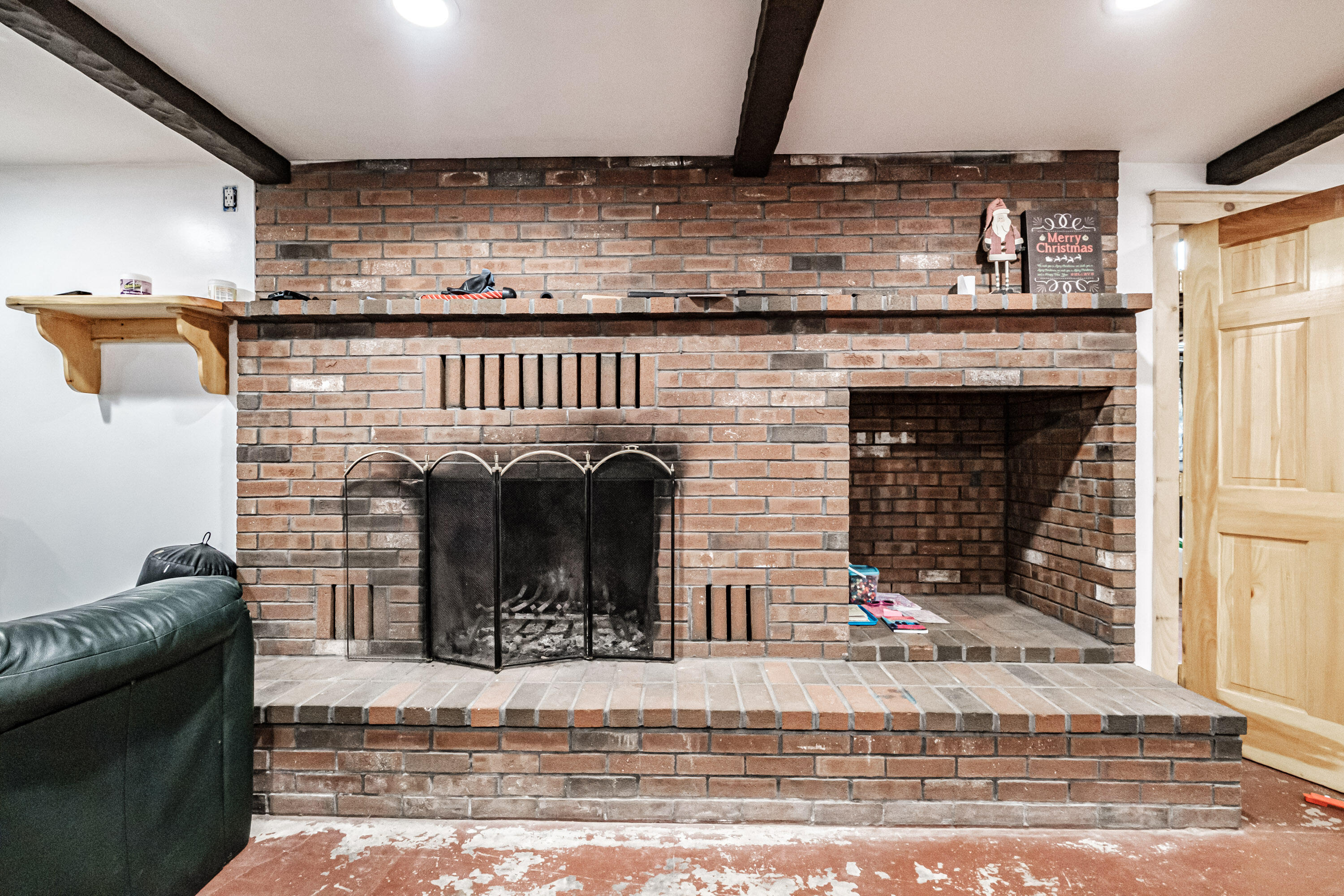 32 Longview Acres Paris ME 04281