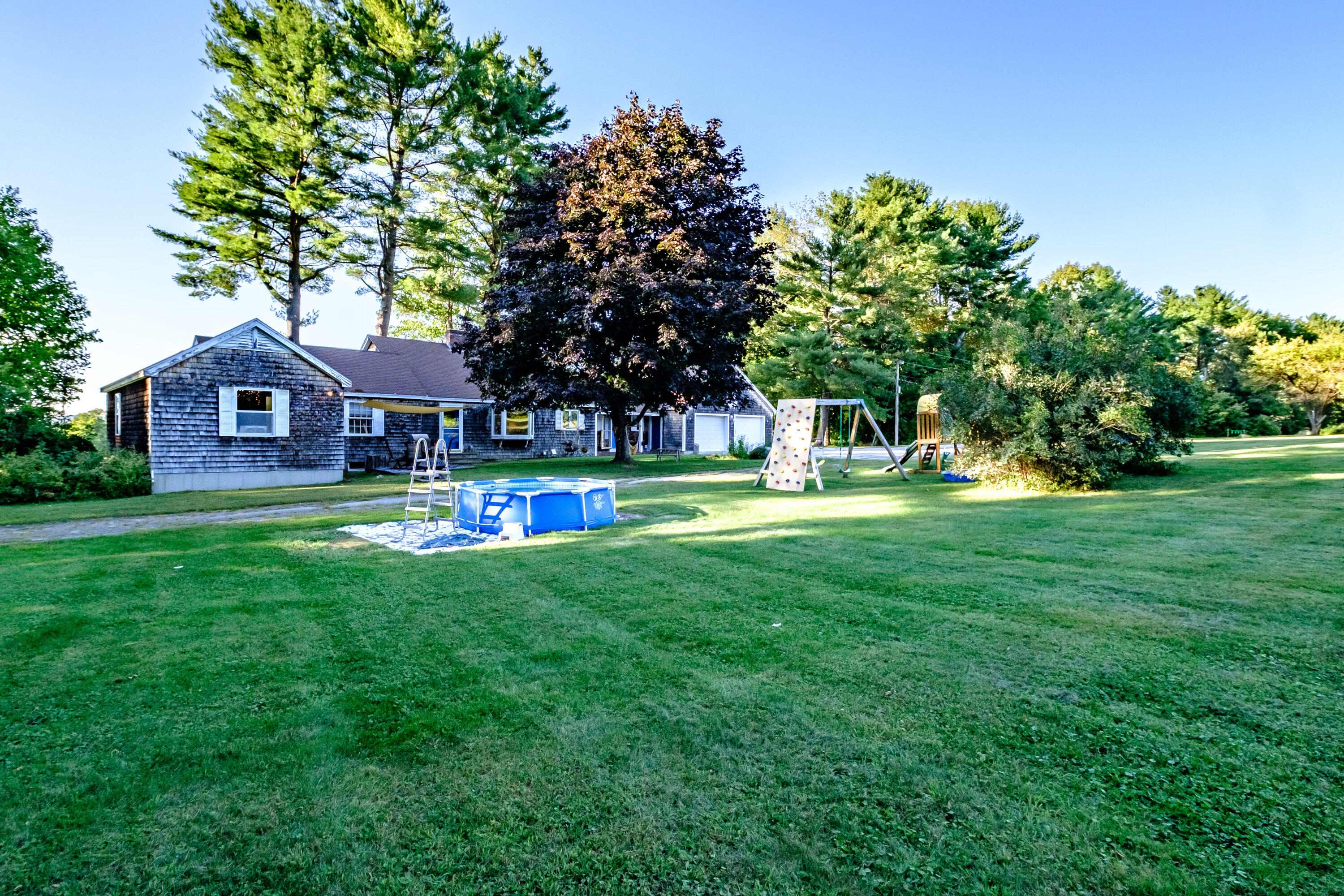 32 Longview Acres Paris ME 04281