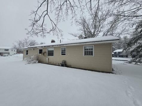 29 Hutchinson Drive Augusta ME 04330