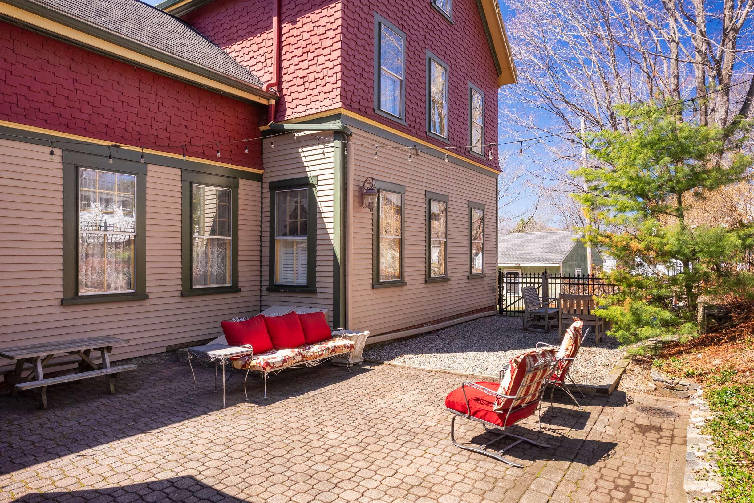 88 York Street York ME 03909